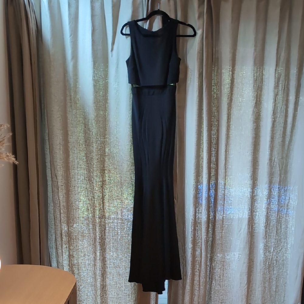 Avery G Black Mermaid Gown with Mesh Detailing size 0